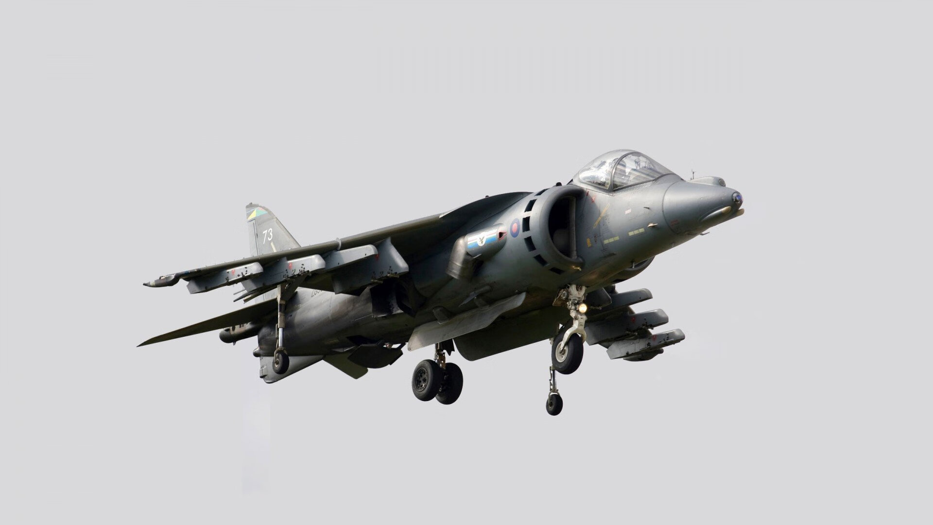 开云在线登入-达姆施塔特三后卫体系取得实效，达姆施塔特vs德累斯顿