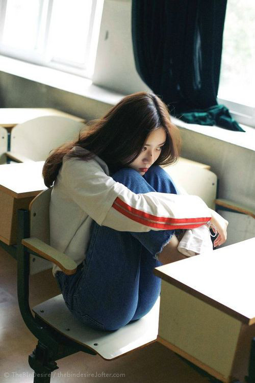 开云体育登录-德甲拼搏精神：万众瞩目的精彩演出，德甲口号